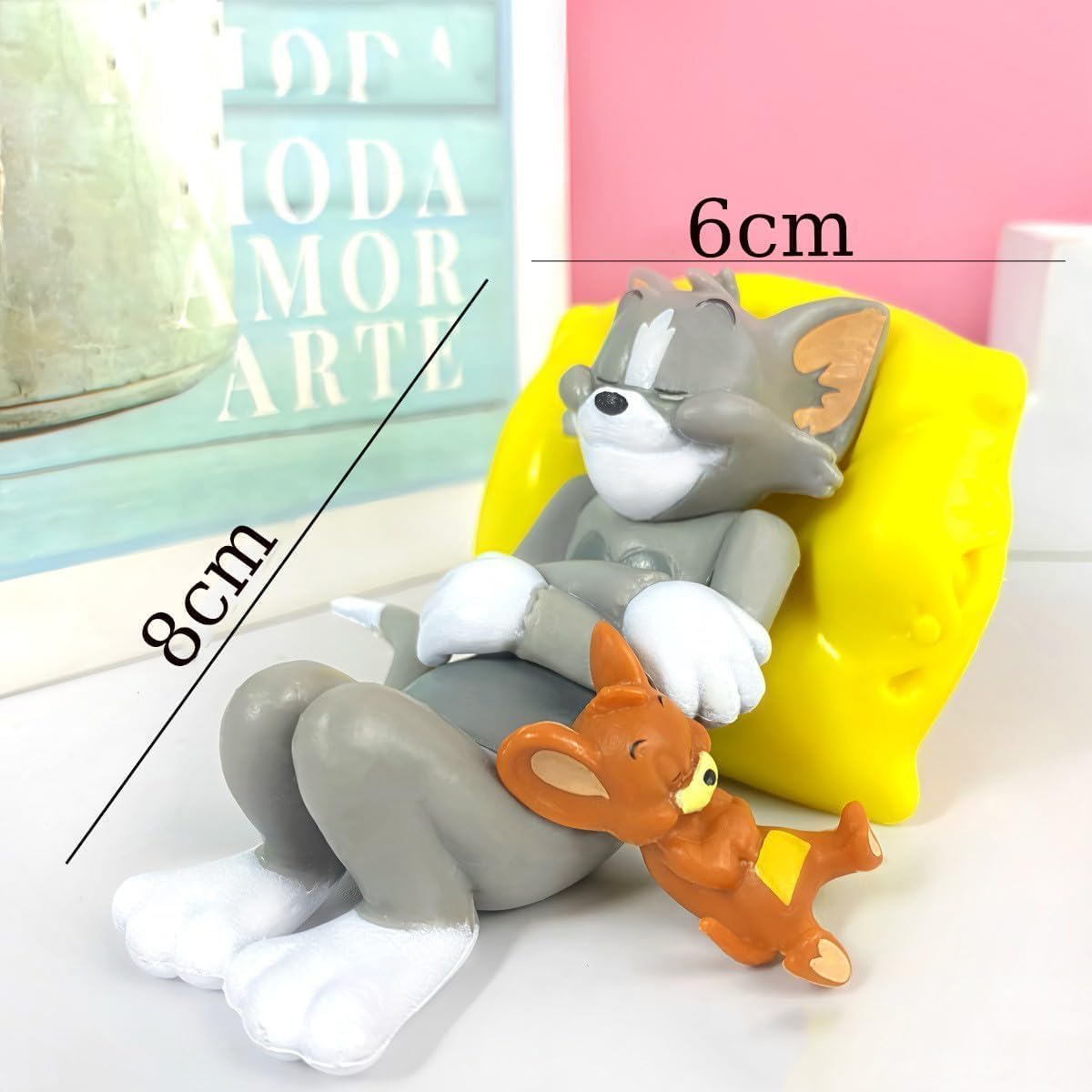 Tom and Jerry Car Dashboard Decoration, Sleeping Cat and Mouse Figurine with Yellow Cushion, Car Dashboard and Table Top Ornament